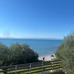 Semesterbostad Sadova Messinia Pearl Cozy Seafront Tiny House Avía
