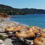 Sadova Messinia Pearl Cozy Seafront Tiny House