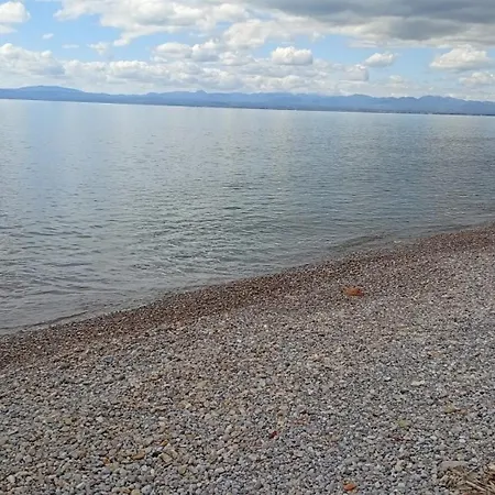 Sadova Messinia Pearl Cozy Seafront House Σπίτι διακοπών Αβία