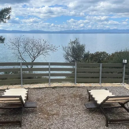 Sadova Messinia Pearl Cozy Seafront House Αβία
