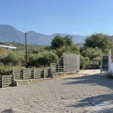 Σπίτι διακοπών Sadova Messinia Pearl Cozy Seafront House *