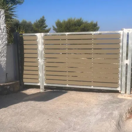 Σπίτι διακοπών Sadova Messinia Pearl Cozy Seafront House
