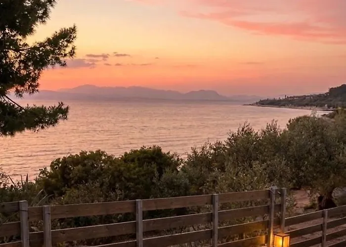 Сasa de vacaciones Sadova Messinia Pearl Cozy Seafront Tiny House
