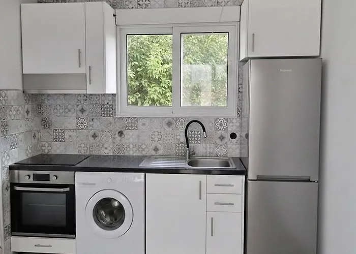 Sadova Messinia Pearl Cozy Seafront Tiny House Σπίτι διακοπών Αβία
